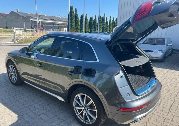 Audi Q5 cena 181000 przebieg: 27900, rok produkcji 2021 z Świdnica małe 326